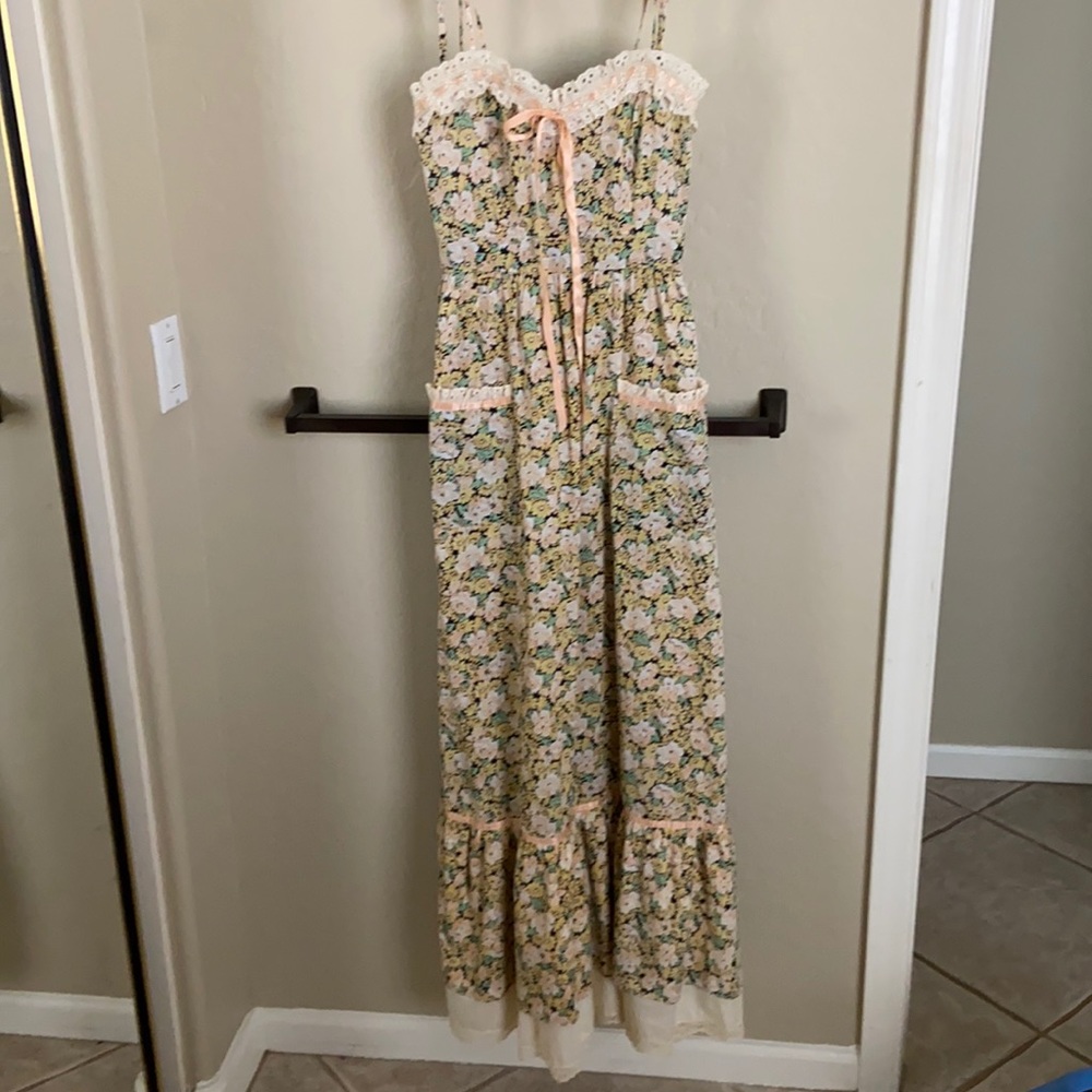 Vintage Dress